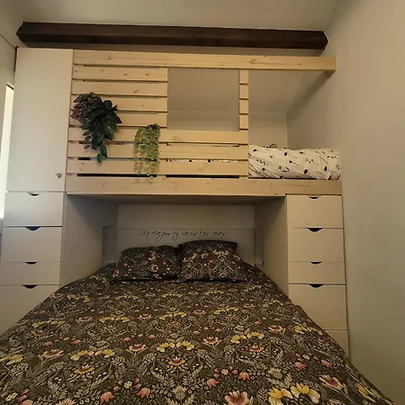 Appartement Palavas, F2 Climatise, Parking, Wi-fi, Proche - Fr-1-715-89 *