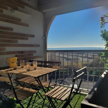 Palavas, F2 Climatise, Parking, Wi-fi, Proche - Fr-1-715-89 Appartement *